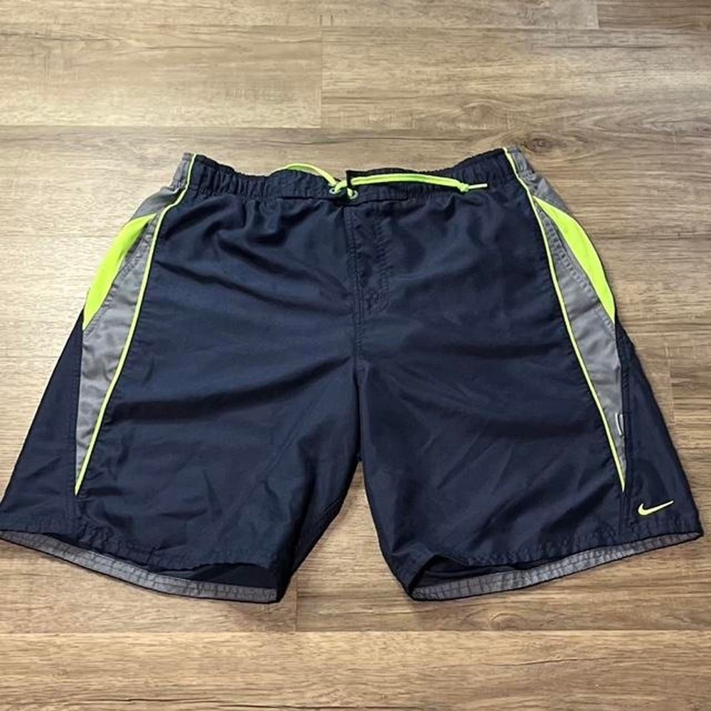 Nike Navy Blue Retro Vintage Sportswear Running Shorts size medium